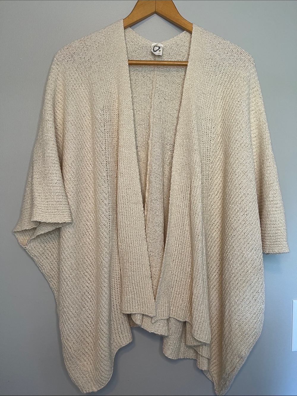 Akemi + Kin Anthropology Knitted Wrap/Cardigan Cream